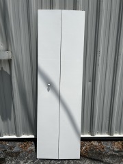 White Flat Panel Bifold Closet Door 23 3\/4\