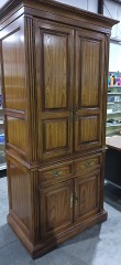 Cabinet 3215