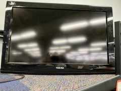 Toshiba 32\