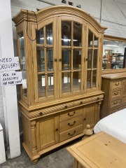 Y2K Blonde Wood China Cabinet