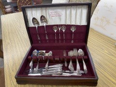 Rogers Bros Daffodil Silver Plate Flatware 55pc.