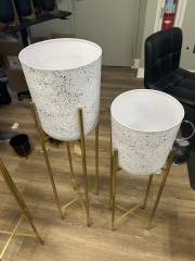 Urban Port Set of 2 planters w\/ foldable stands