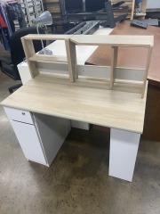 White & Tan Simple Desk