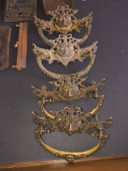 Rococo Gargoyle Drawer Pulls(Set of 4)