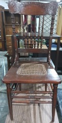 Wood chair 3285