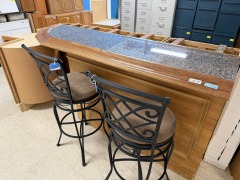 GRANITE TOP BAR W\/2 STOOLS