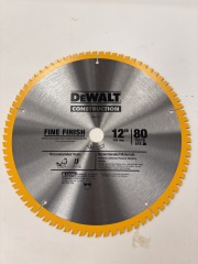 DeWalt 12\