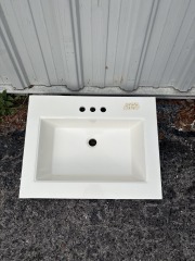 MasterBrand Cabinets Oslo Sink 24 1\/4\