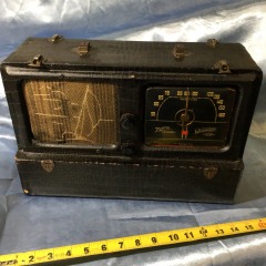 vintage 1941-1942 Zenith Trans-Oceanic \
