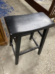 Black Barstool