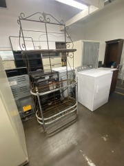 Vintage Metal Bakers Rack for Restoration