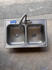 Stainless Steel Kitchen Sink(1) 33\