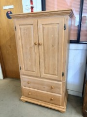 Online: D-Armoire w\/ 2 drawers
