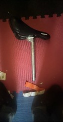 Outdoor products: Black Bicycle saddle - Good