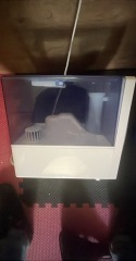 Appliances: White and Blue Humidifier - Good