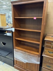 Ethan Allen Heirloom Open Shelf Bookcase w\/ Lower Cabinet