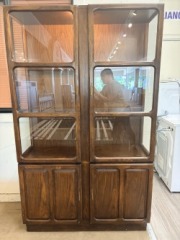 Online: D-Display Hutch