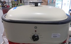 GE Roaster oven 3353