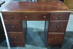 Desk 3349