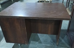 Desk 3350