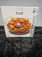 Chip and dip bowl set.