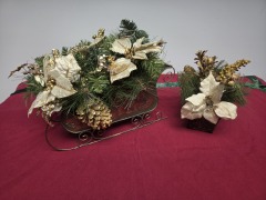 Christmas decor pieces