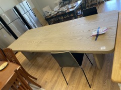 13 Foot Table Seats 20