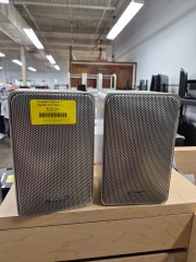Reaalistic Minimus 7 Speaker Pair Silver