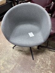 CLOTH CHAIR