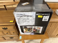 DORM FRIDGE - NEW