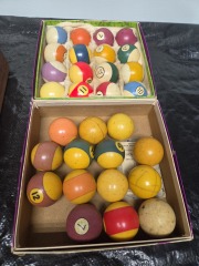 Vintage pool ball set
