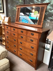 Dresser