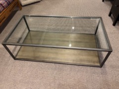 Online: D-Metal frame, glass top coffee table