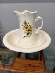 Online: D-Vintage pitcher & basin