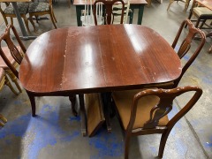 Traditional Cherry Drop Leaf Dining Table and 4 Chairs