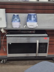 Samsung over-the-range microwave nder-mount Microwave