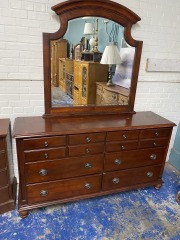 Cherry Finish 6 Drawer Dresser with Mirror (AS IS: Sticky Drawers)