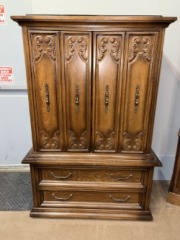 Online: D-Wooden Armoire 4 Drawers