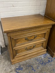 Thomasville 2 Drawer Nightstand