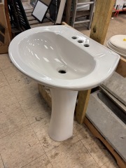 Pedestal Sink 22 3\/4\
