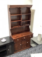 Hutch\/ Armoire