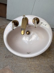 Cream Cast Iron Bathroom Sink 19\