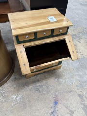 Country Kitchen Storage bin