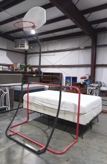 Basketball goal 3488
