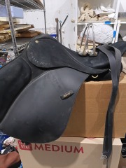 Wintec 2000 English saddle 3491