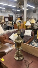 Vintage Brass MCM Pineapple Lamp