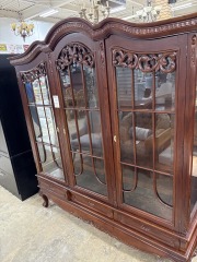 Mahogany 3 Door Curio