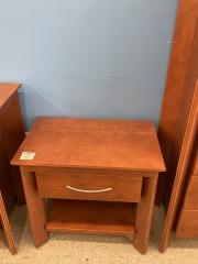1 Drawer Modern Nightstand