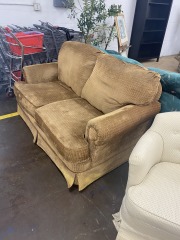 Golden Slumbers Loveseat