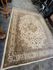 Tan Brown 7x10ft Rug
